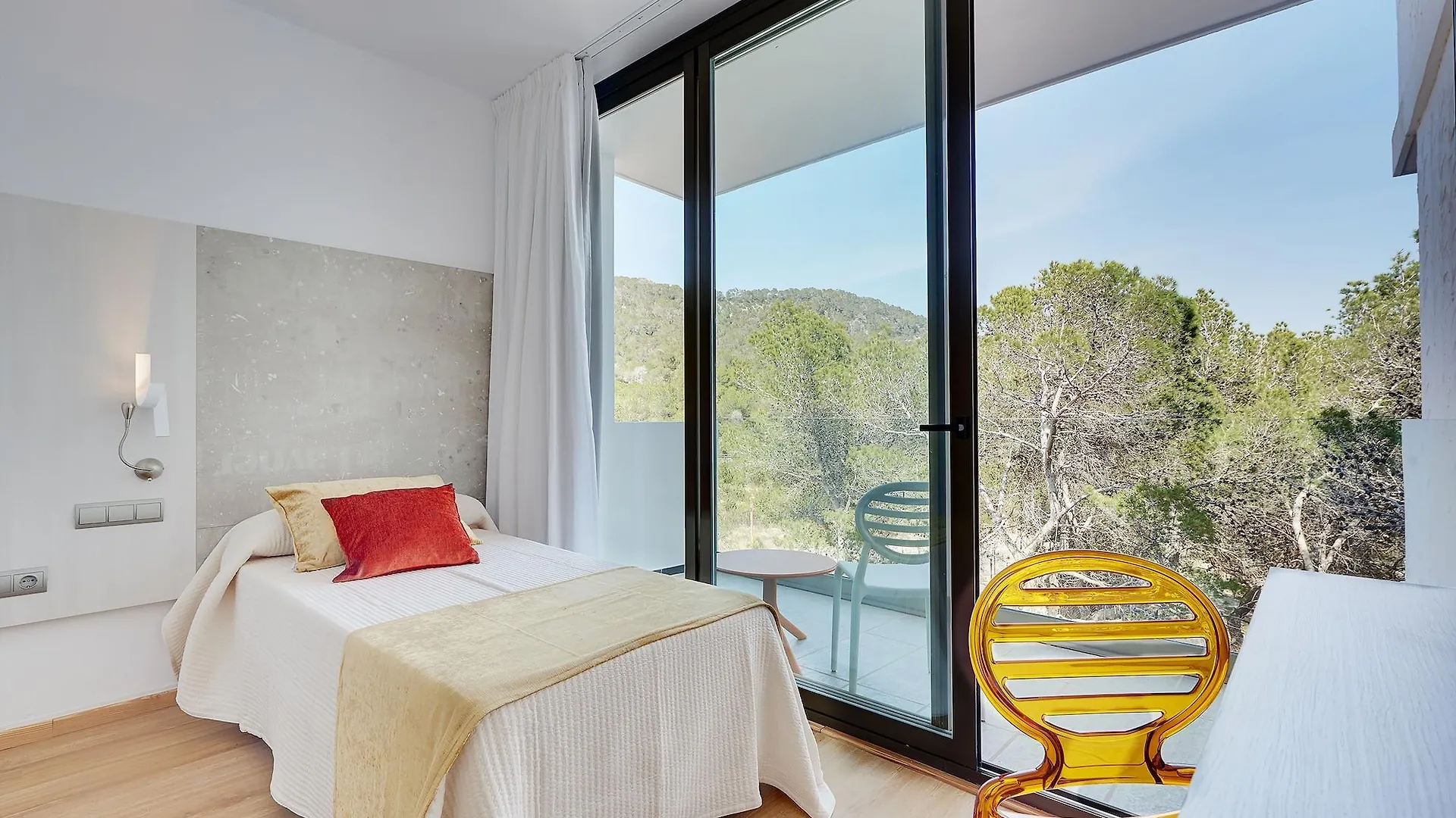 Hotel Abrat Sant Antoni de Portmany 3*,